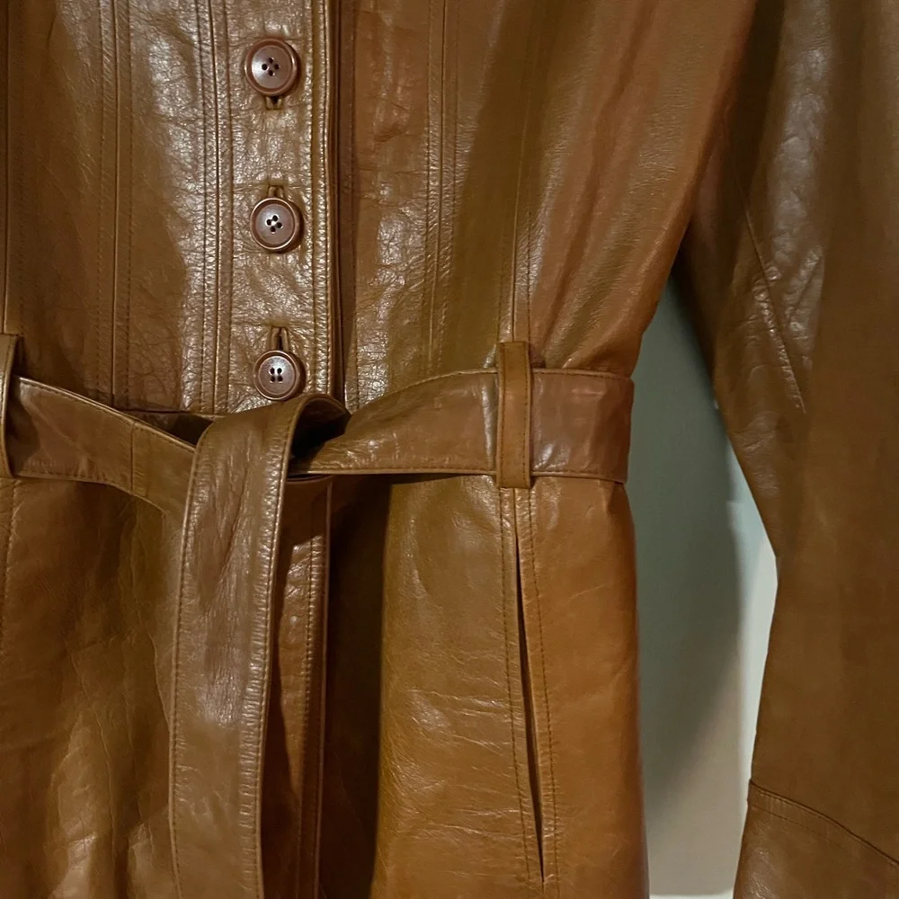 Vintage Guess Leather Jacket - Picture 4 of 7